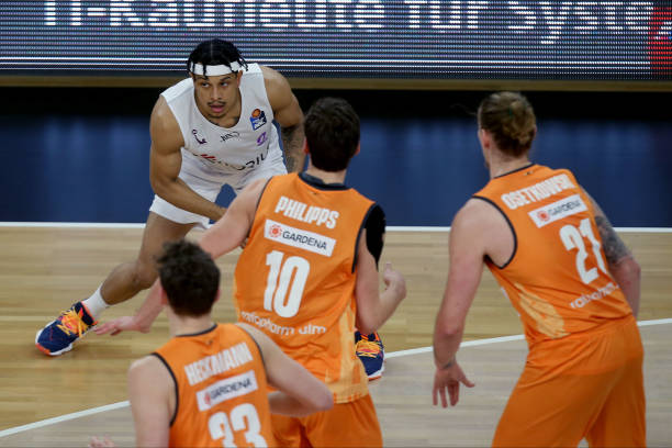 火箭之所以 火箭之所以