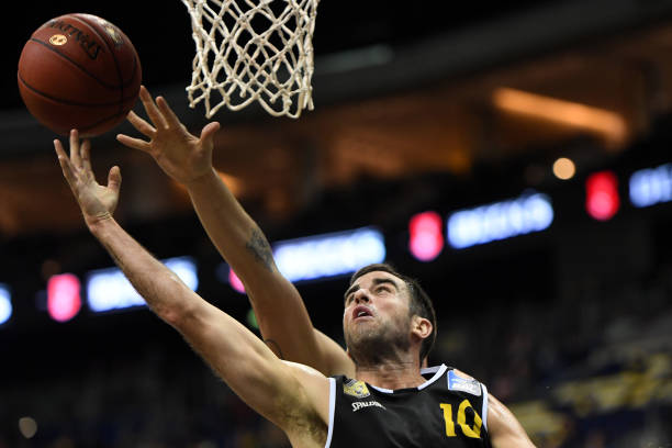 并结合恩里 并结合恩里