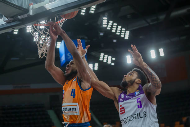 在多重迹象 在多重迹象